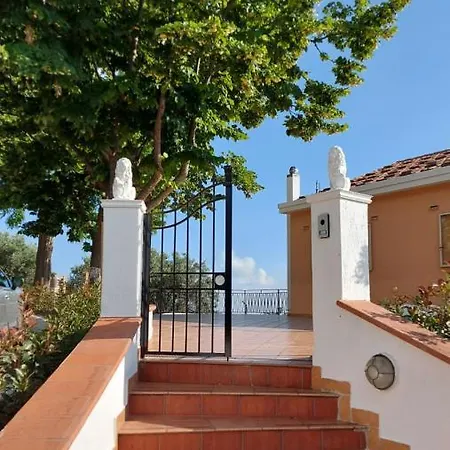 Tenuta Dei Biondi Ulivi Bed & Breakfast Belvedere Marittimo